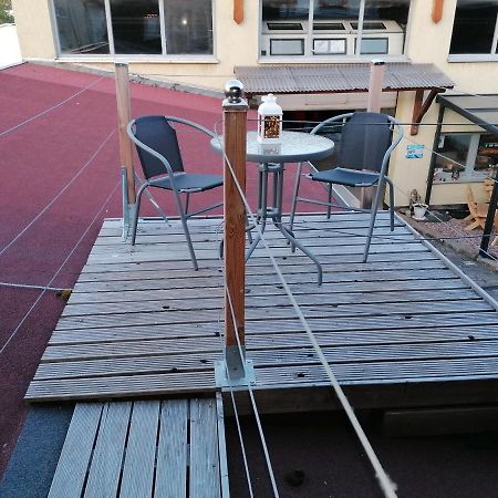 Wohnung Am Stadtrand Von ไอเซนัค ภายนอก รูปภาพ